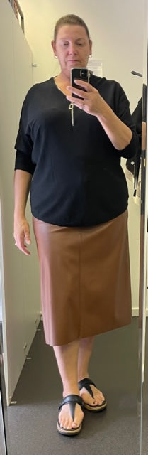 Peruzzi Mock Leather Skirt lol