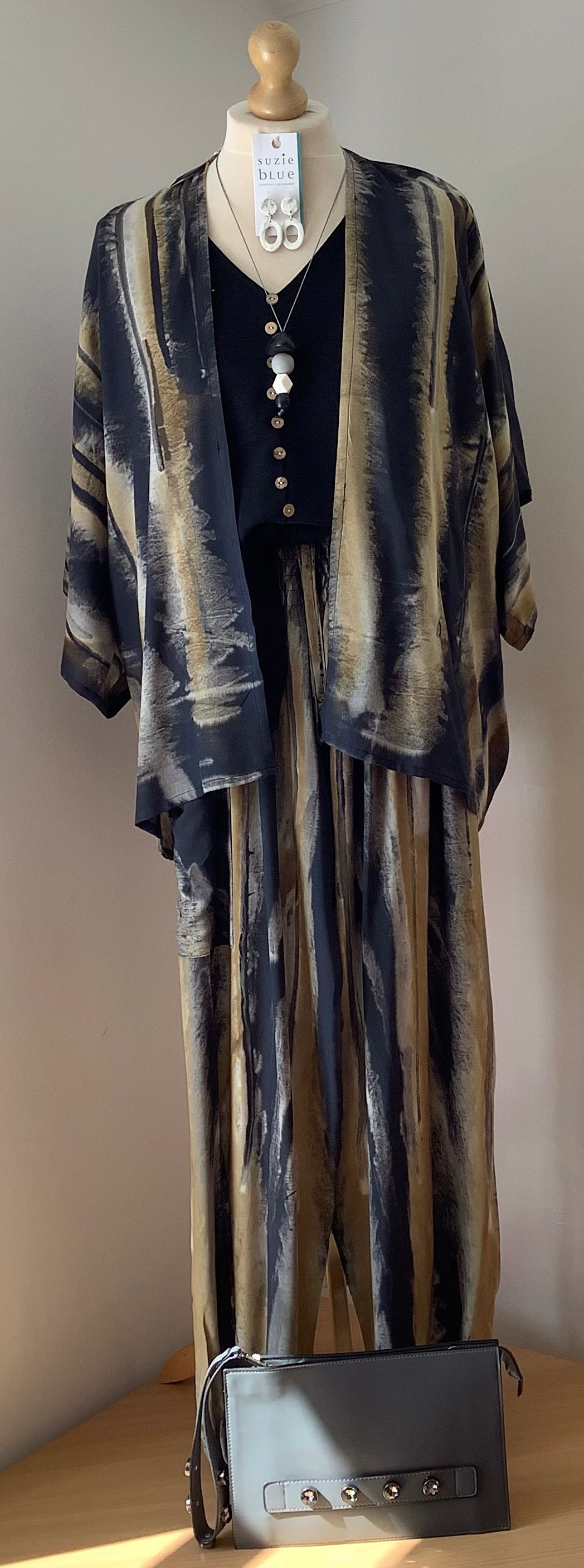 Abstract Short Tie Dye Kimono