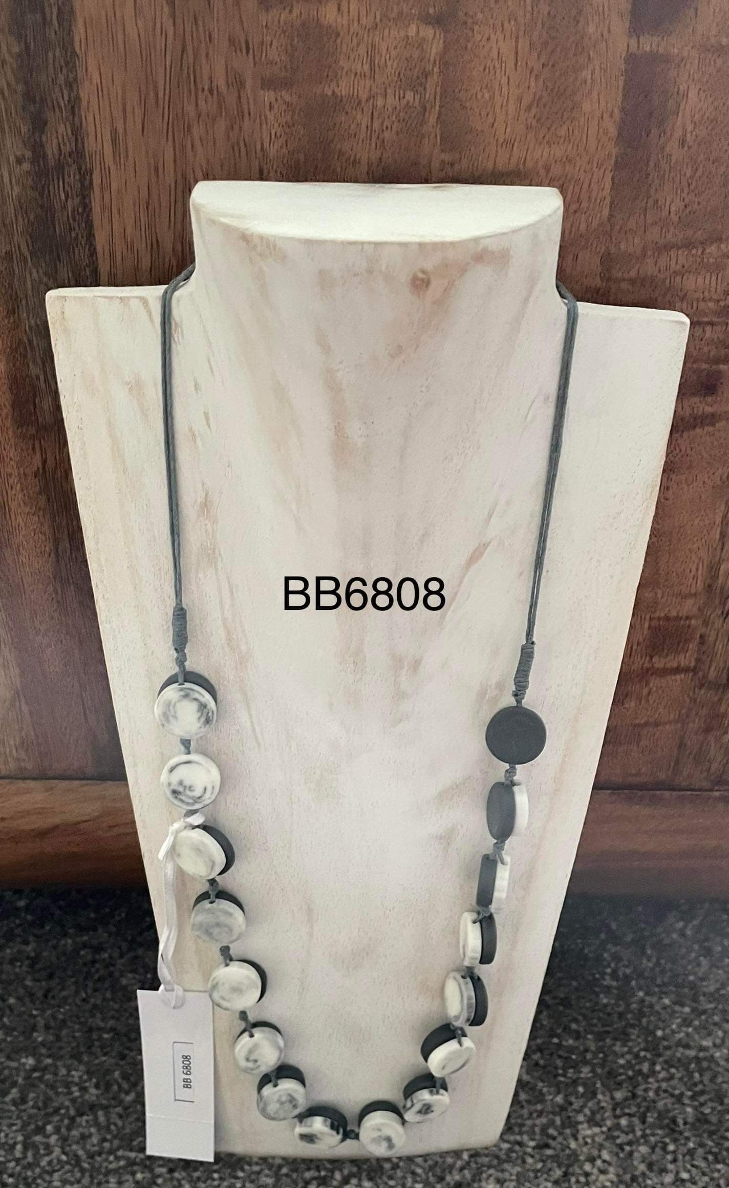 SingleStrand Resin Disc Necklace