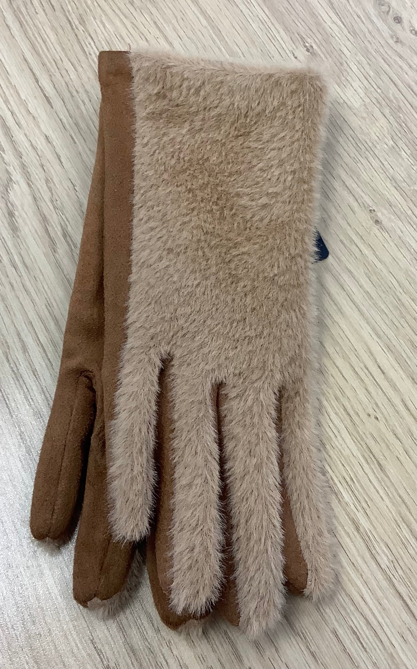 Faux suede/ faux fur gloves