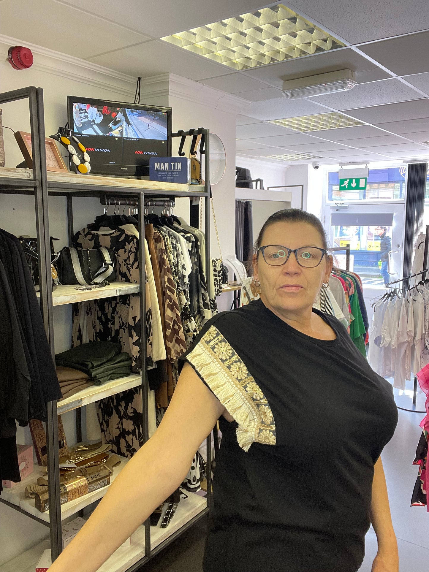 Italian cap sleeve t shirt with lace flower and tassel detail