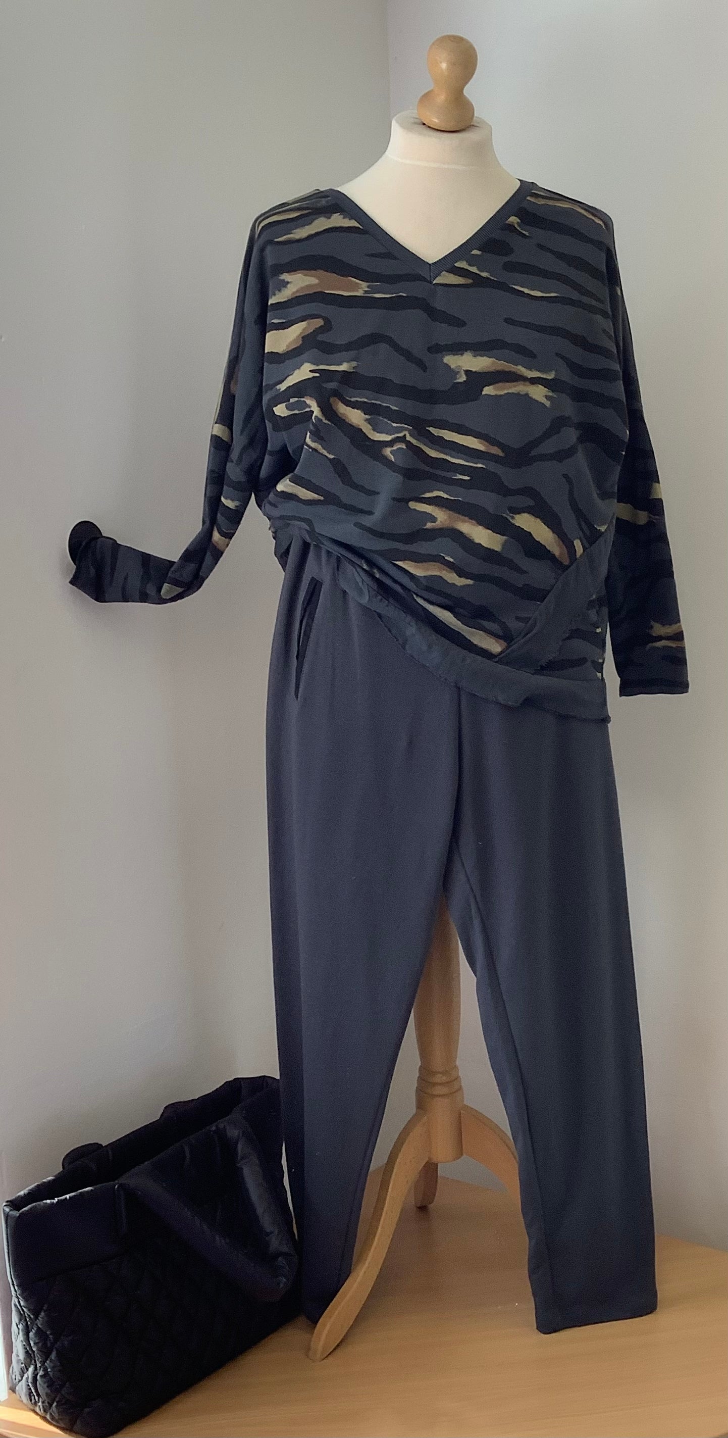 Helsinki Roomy Lounge Pants