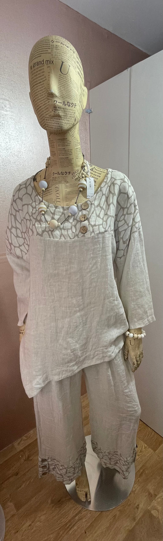 Sarah Tempest linen top with giraffe print panel