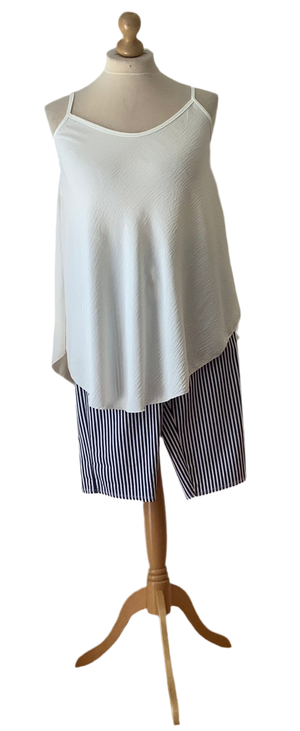 Vest Top with curved hem