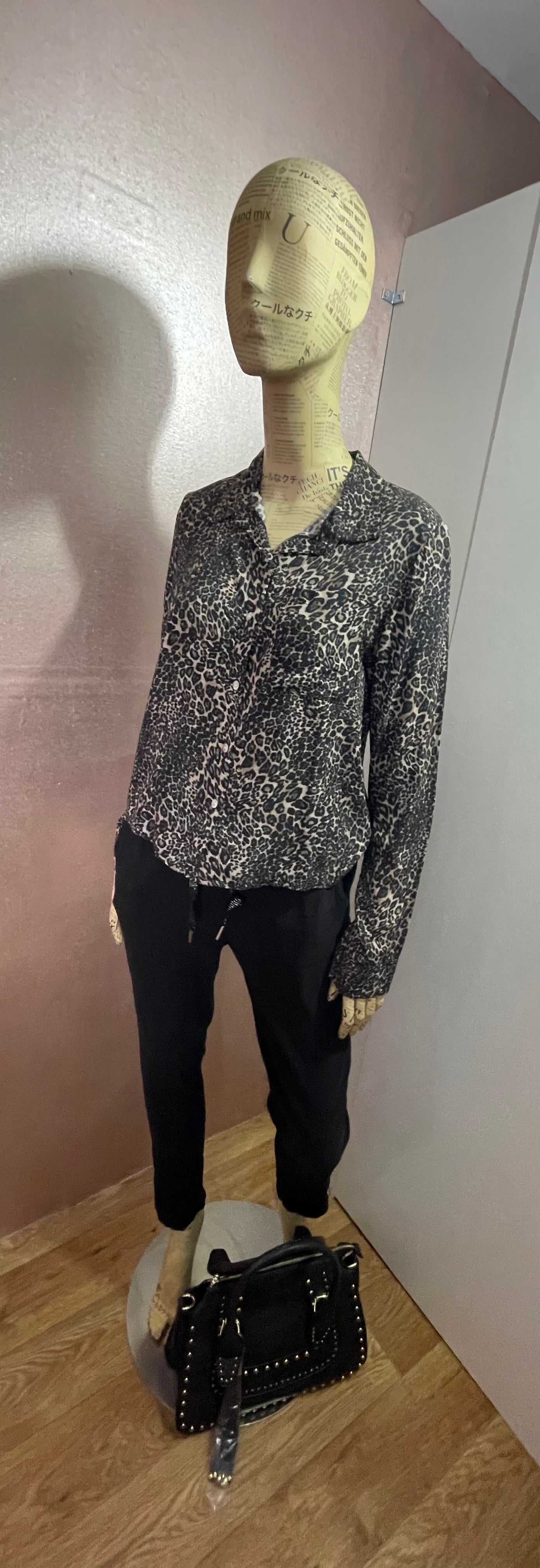 Erica leopard Print Blouse