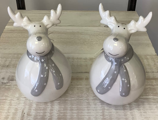 Ceramic Reindeer With Grey Scarf