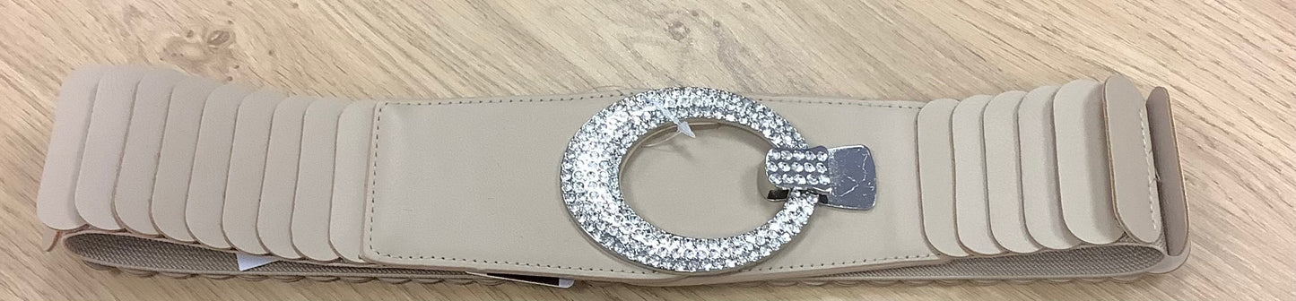 Diamanté clasp belt