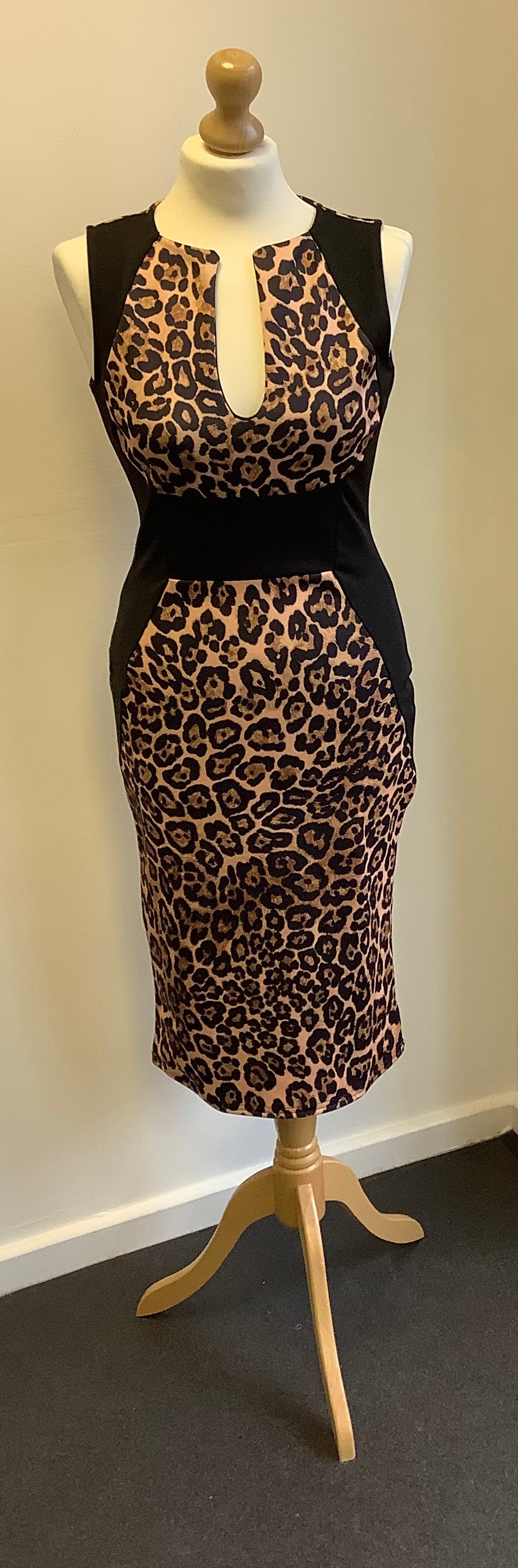 Bodycon Leopard Print Dress